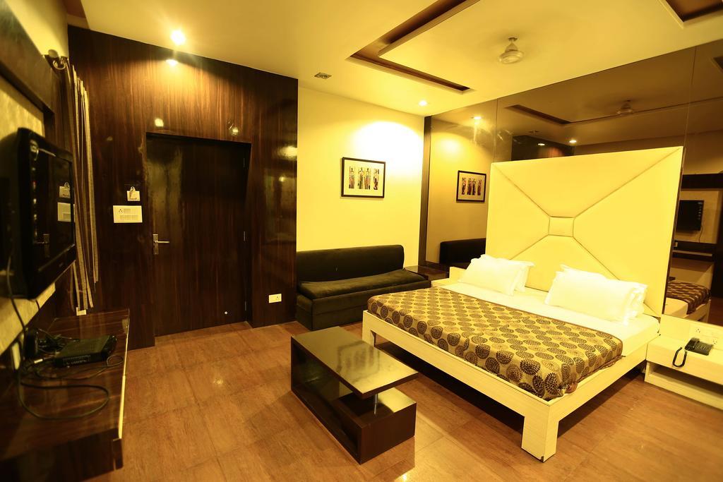 Hotel Harmony Ajmer Esterno foto